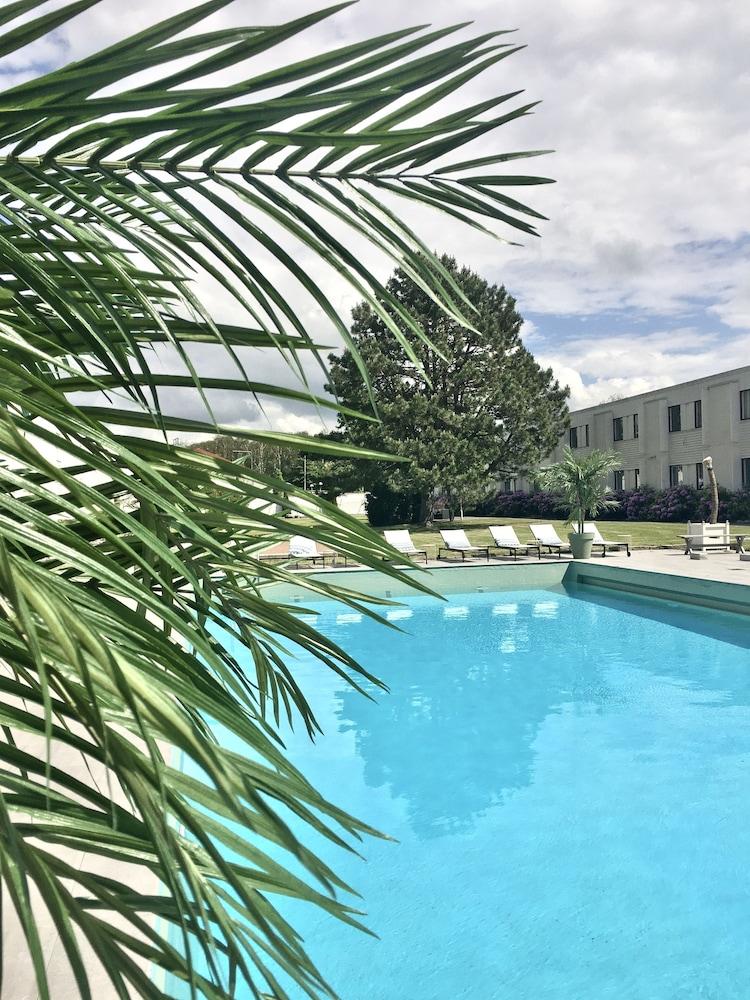 Apple Hotel&konferens Hotell 3*